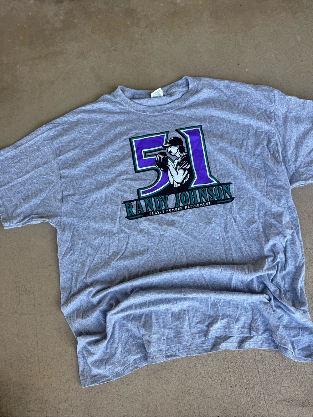 Vintage Randy Johnson #51 Arizona Diamondbacks Jersey Retirement T-Shirt 2XL